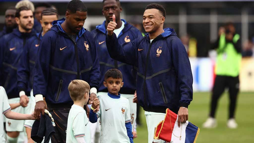 ফিফা র‌্যাঙ্কিংয়ে শীর্ষে ফ্রান্স, পেছালো আর্জেন্টিনা-ব্রাজিল-বাংলাদেশের অবস্থান- খবরটির স্থিরচিত্র