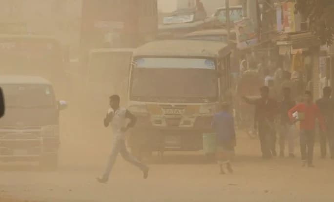 বায়ুদূষণের শীর্ষে লাহোর, দ্বিতীয় অবস্থানে ঢাকা- খবরের ইমেজ Image