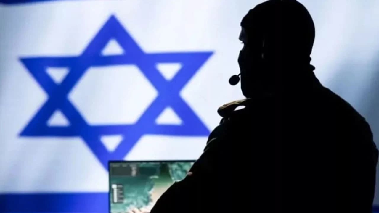 ইরানে তথ্য পাচারের অভিযোগে যুবকের মৃত্যুদণ্ড কার্যকর- খবরের থাম্বনেইল ফটো