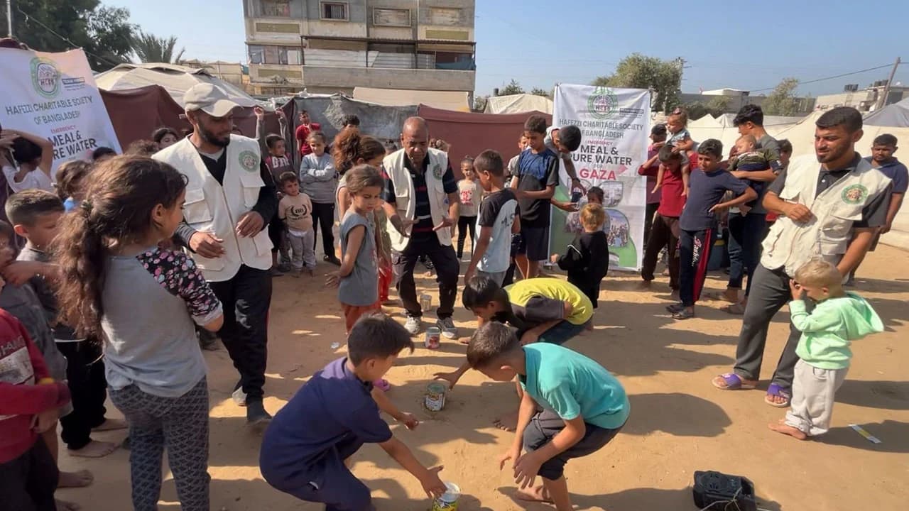 গাজায় ঈদে শিশু-কিশোরদের পাশে হাফেজ্জী চ্যারিটেবল- খবরটির স্থিরচিত্র
