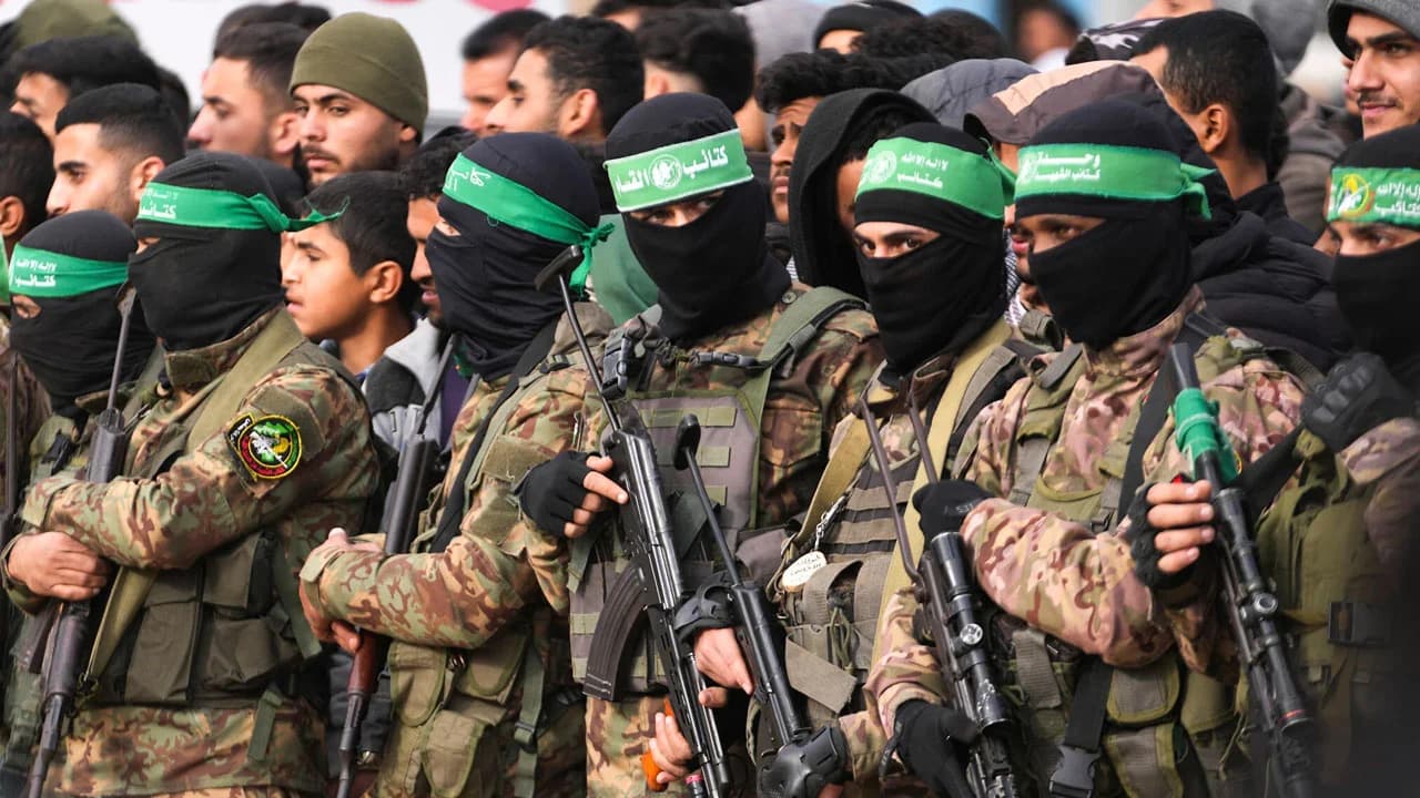 বন্দী পাওয়ার পর সুর পাল্টে যুদ্ধবিরতি নিয়ে যা বলল ইসরাইল- খবরের থাম্বনেইল ফটো