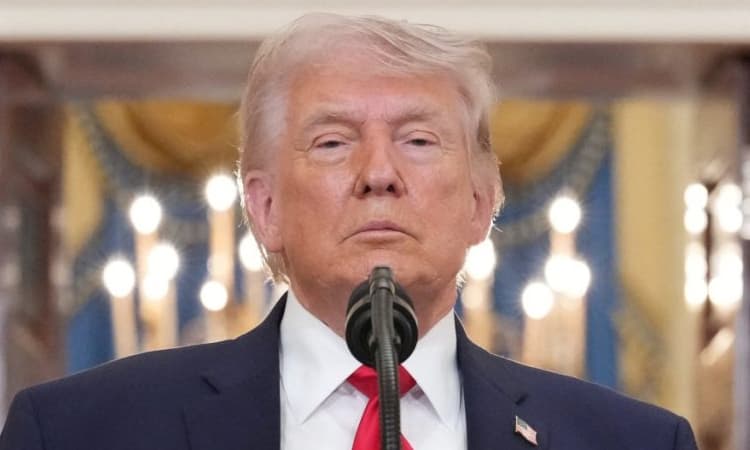 ইরান যুদ্ধবিরতি প্রস্তাব ‘খুবই গুরুত্বপূর্ণ পদক্ষেপ’ : ট্রাম্প- খবরের থাম্বনেইল ফটো