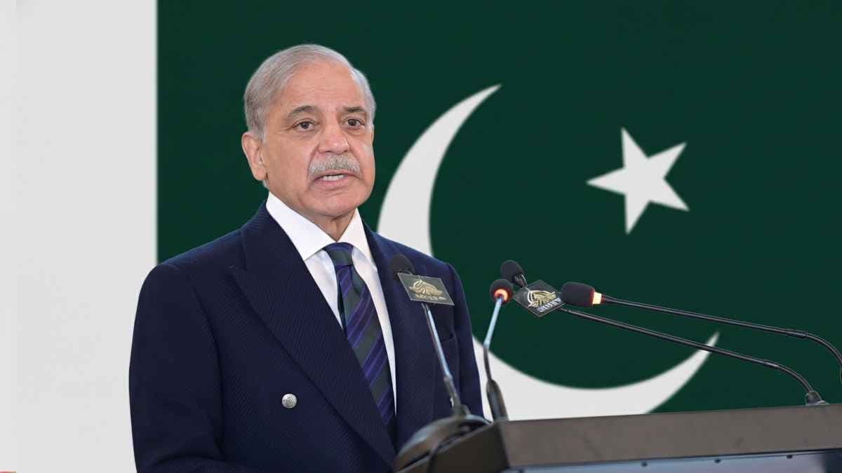 ‘বাংলাদেশকে বাদ দেওয়ায় ভারতের বিরুদ্ধে ম্যাচ বয়কটের সিদ্ধান্ত নিয়েছি’- খবরের থাম্বনেইল ফটো