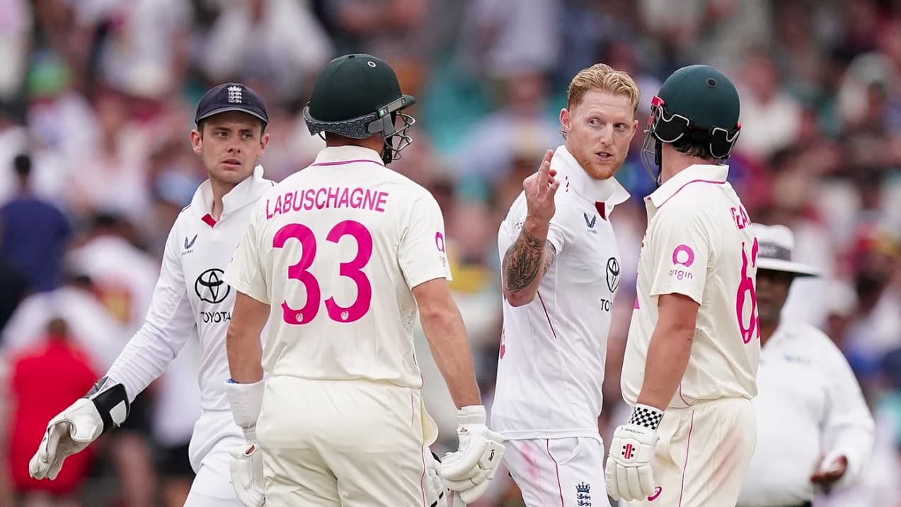 অ্যাশেজে ভরাডুবির পর জীবনের সবচেয়ে কঠিন সময় কাটিয়েছেন স্টোকস- খবরের থাম্বনেইল ফটো