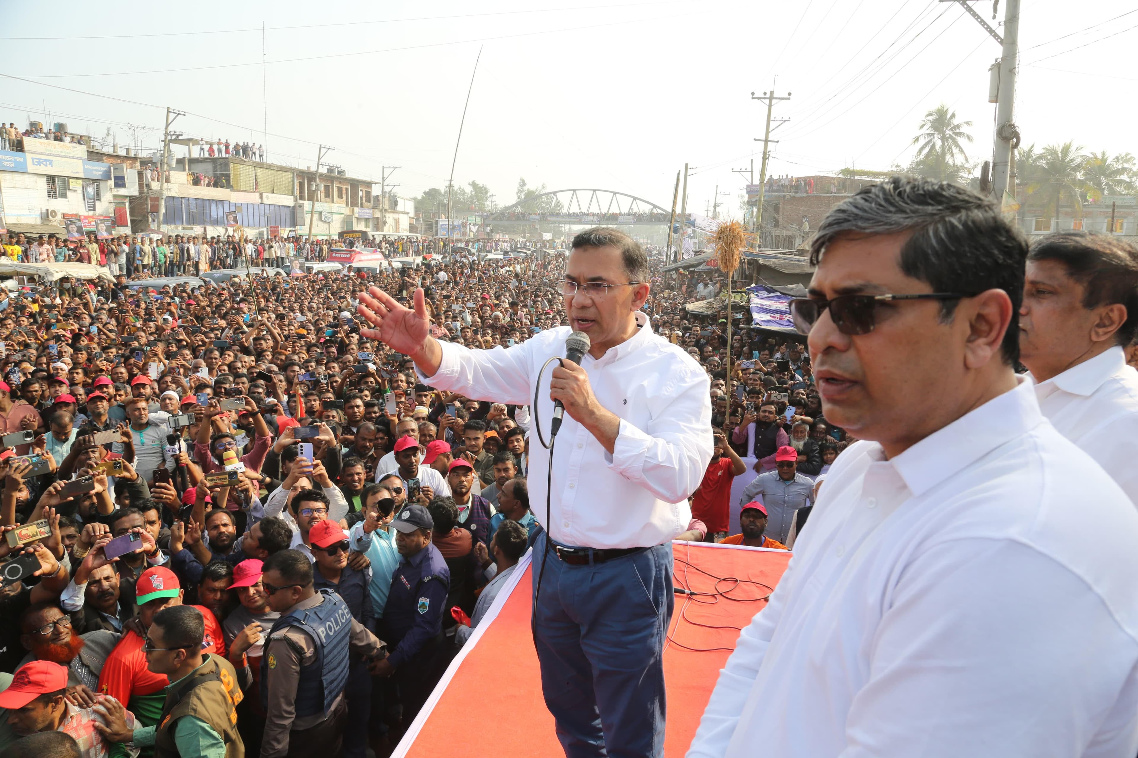 আত্মমর্যাদাশীল দেশ গড়ার আহ্বান তারেক রহমানের- খবরের থাম্বনেইল ফটো