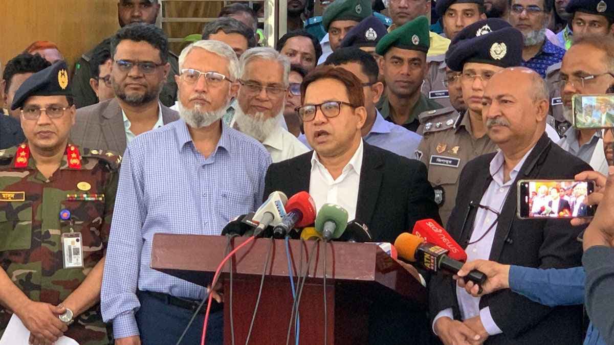 হামসহ ১০টি টিকার তীব্র সংকট, দ্রুত সমাধানের আশ্বাস সরকারের- খবরের থাম্বনেইল ফটো